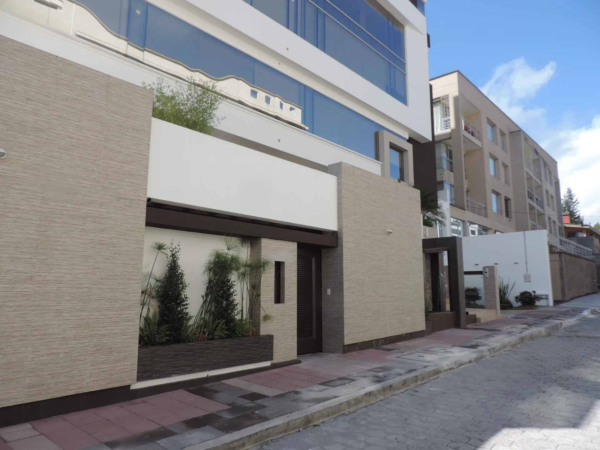 Proyecto residencial Alkymia desarrollado en El Batán Quito